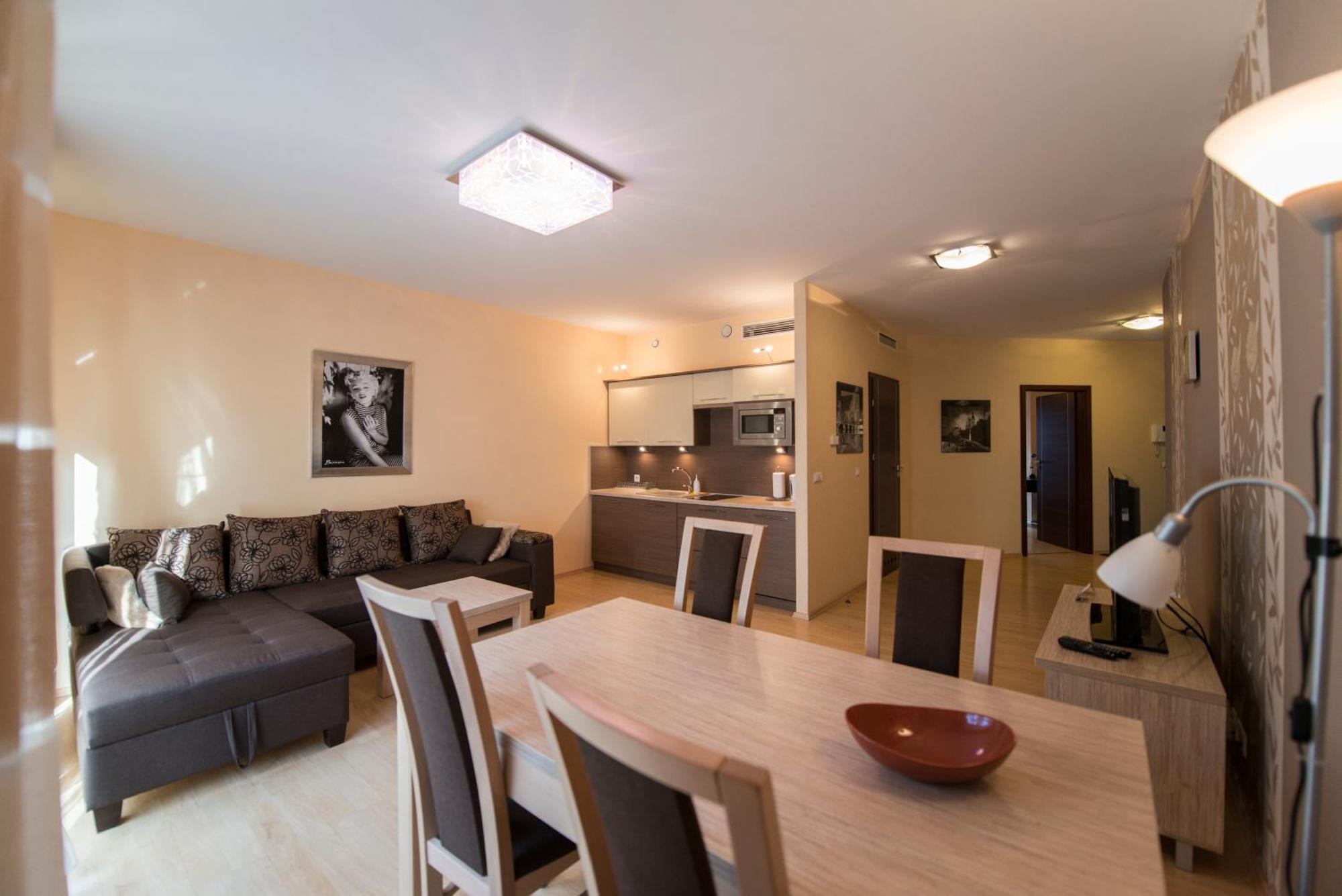 Just Apartments Βρότσλαβ Εξωτερικό φωτογραφία